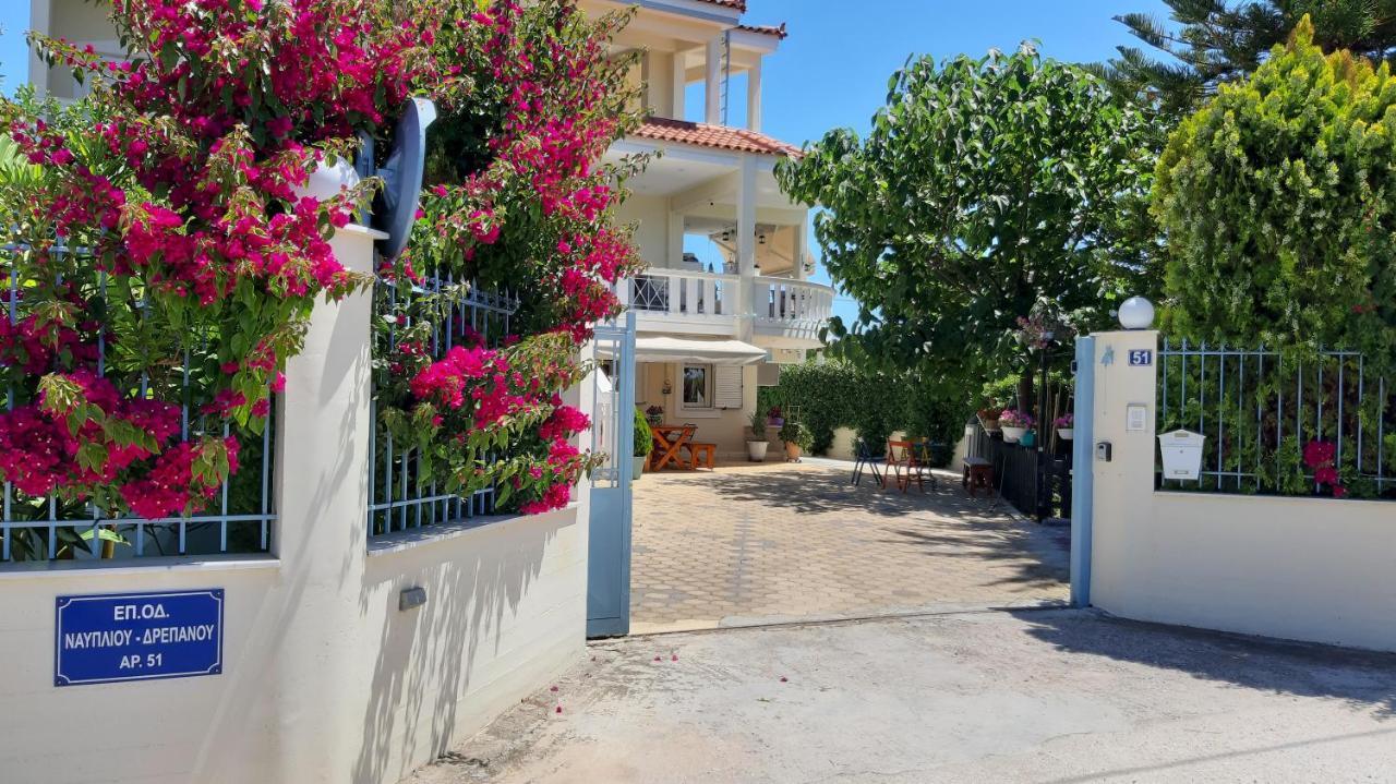 Iris-Gogo House Apartamento Náuplia Exterior foto